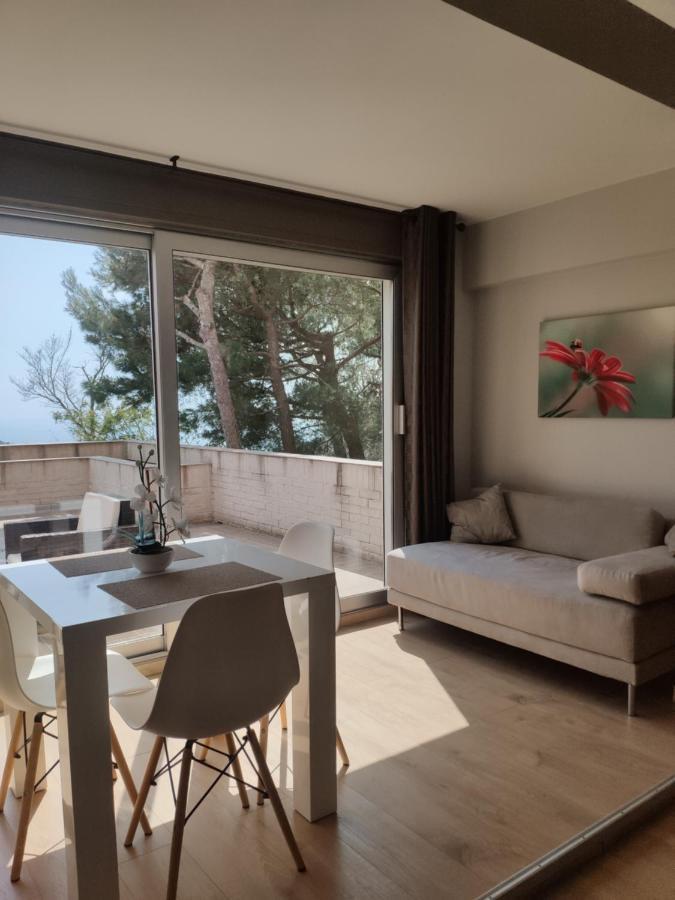 Villa Aurelia 拉杜尔比 外观 照片
